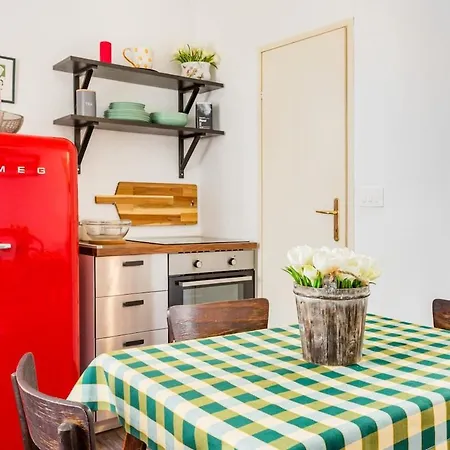 Stylish Flat In Old Town Heart Apartamento